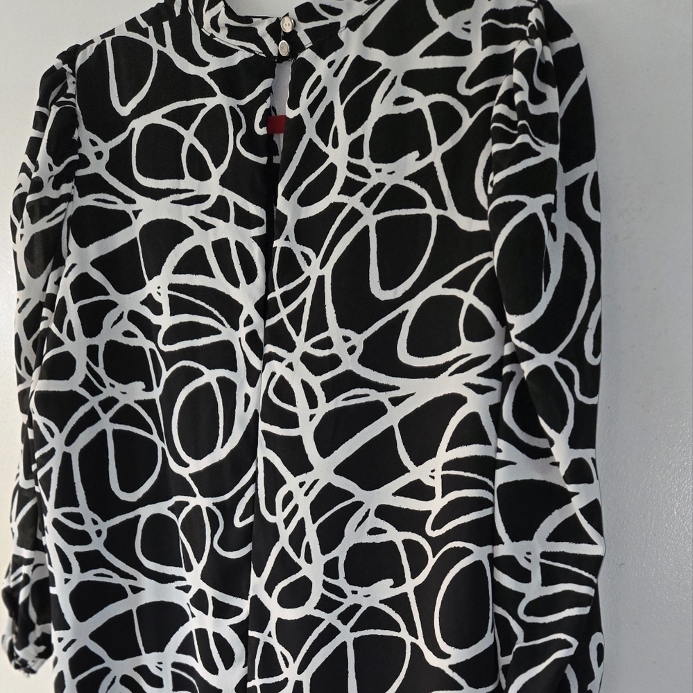 Black and White Abstract Pattern Dress